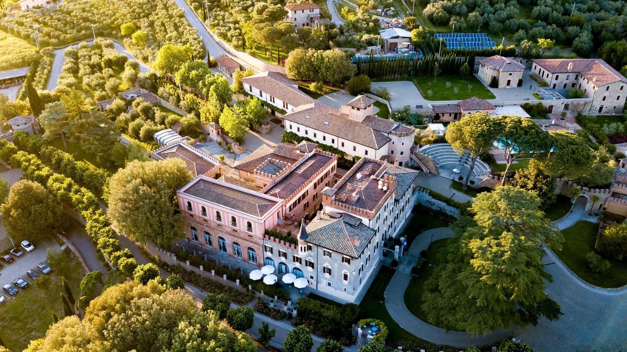 Borgo Dei Conti Resort Relais & Chateaux Perugia Exterior photo